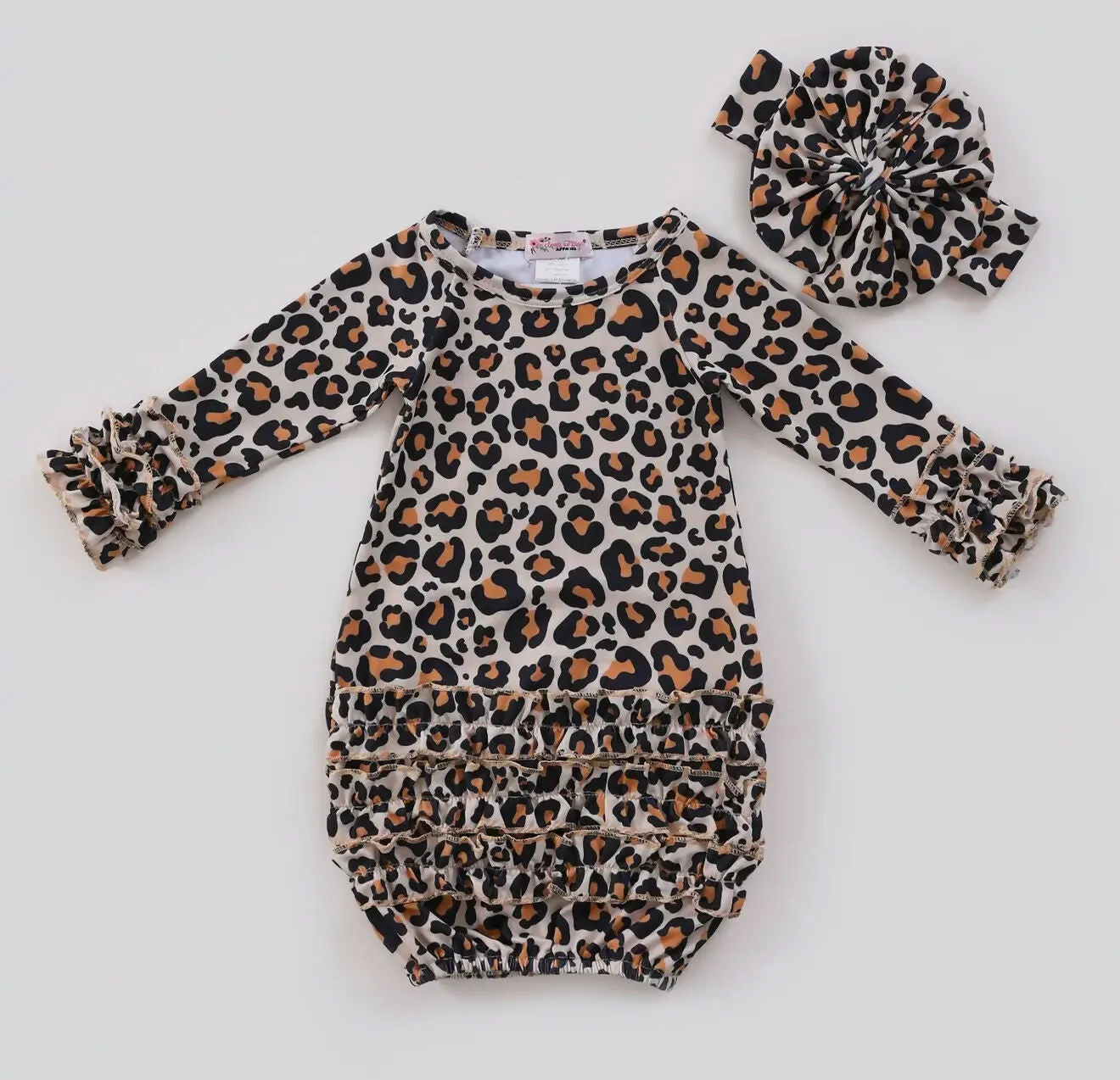 Leopard Newborn Gown w/bow